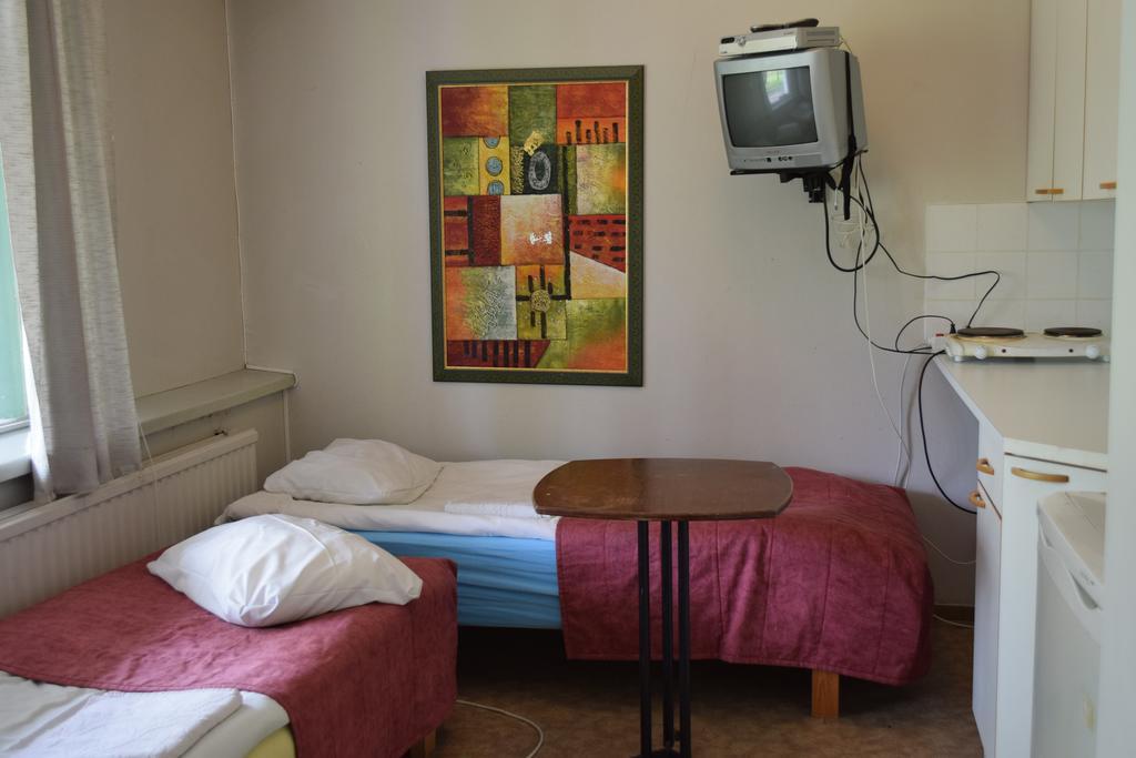 Asuntohotelli Hotel Petkele Гаміна Номер фото