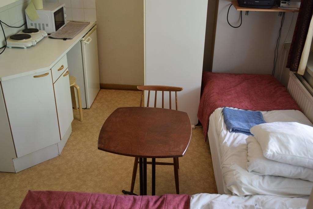 Asuntohotelli Hotel Petkele Гаміна Номер фото